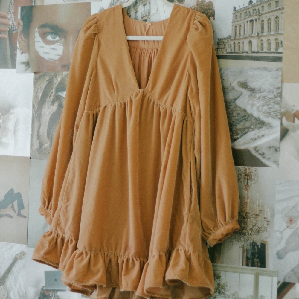Free People Estella Velvet Mini Dress NWOT - Picture 1 of 5